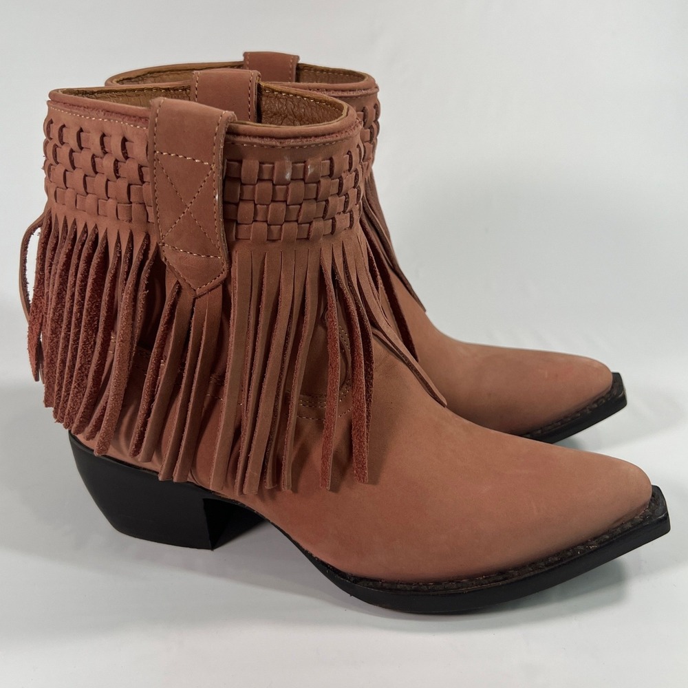 Frye Women's Sacha Short Fringe Nubuck Leather Bootie in Rose Cake Size 6B Boho
